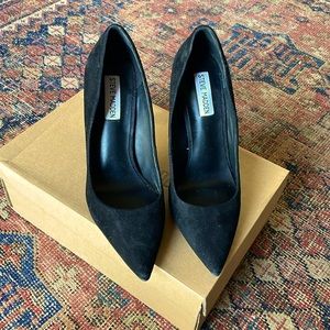 Steve Madden Black Sued Shoes